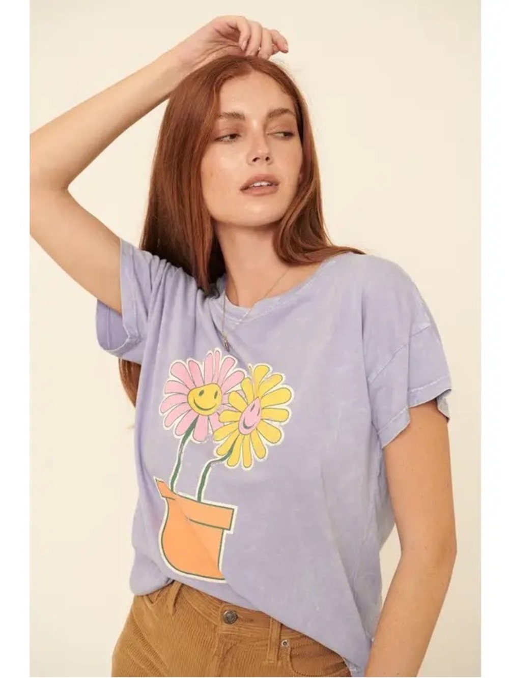 Vintage Lavender Daisy Graphic Tee with Pink & Yellow Blooms
